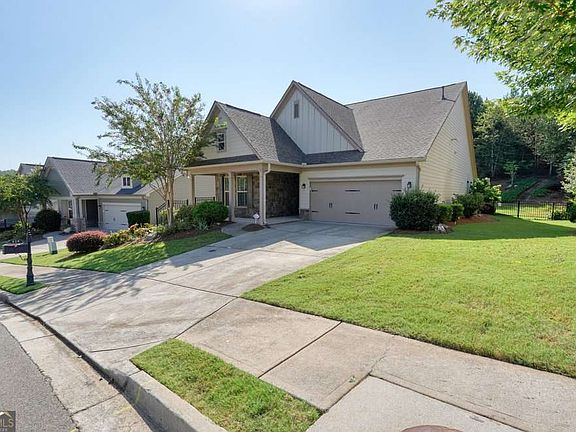 2nd image of 416 Windy Ridge Way