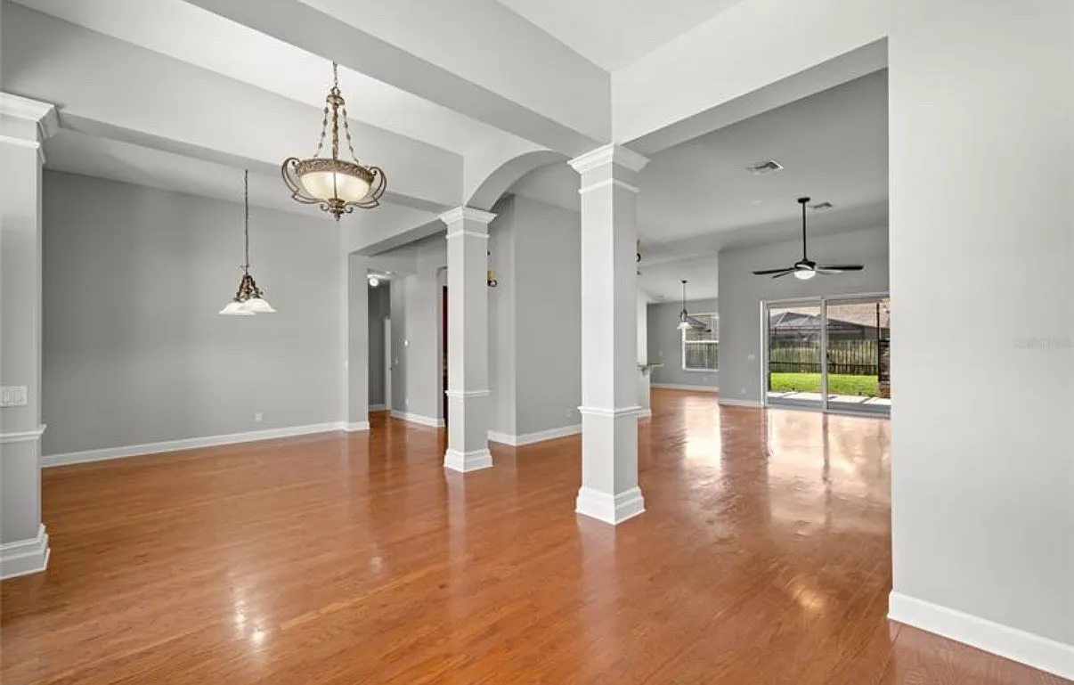 3827 Misty Landing Dr — Photo 4