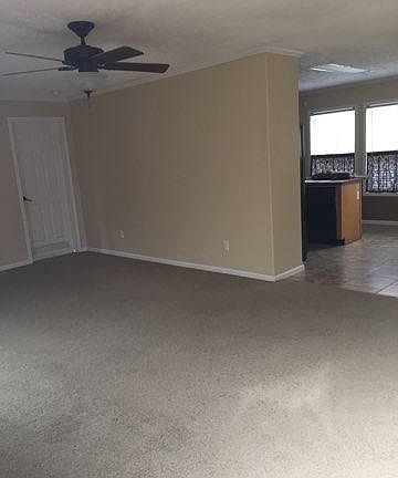 4th image of 9448 Mandalay Mdws