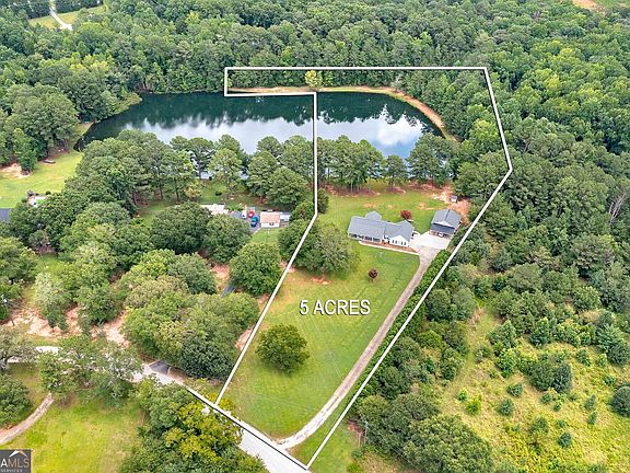 2nd image of 926 Perkins Rd
