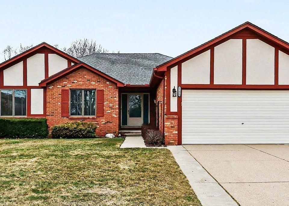 1st image of 52415 Ridgeway Dr