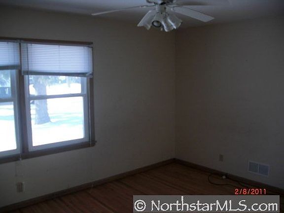 4th image of 1088 Harmon Ave