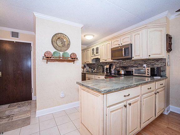 3rd image of 935 Ocean Ave APT 222