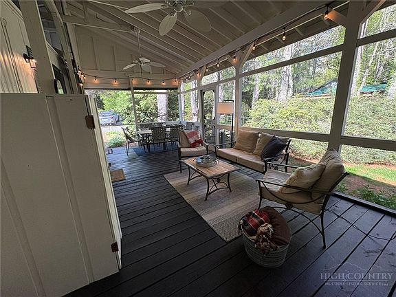 3rd image of 232 Trillium Road