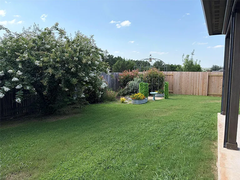 641 Gabrielle Anne Dr — Photo 34