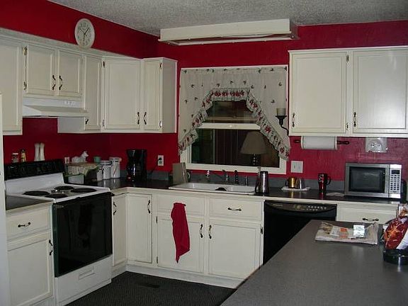 4th image of 7 Knighton Dr