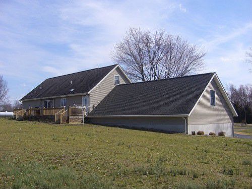 3rd image of 11074 E County Road 1050 N
