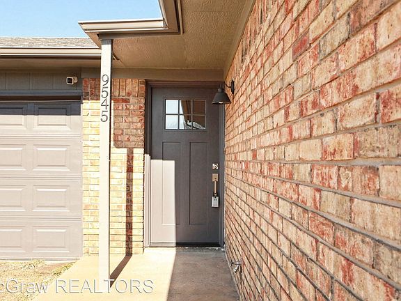 3rd image of 9545 S 257th Pl E