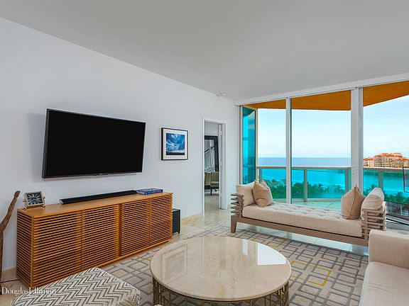 4th image of 300 S Pointe Dr APT 1104