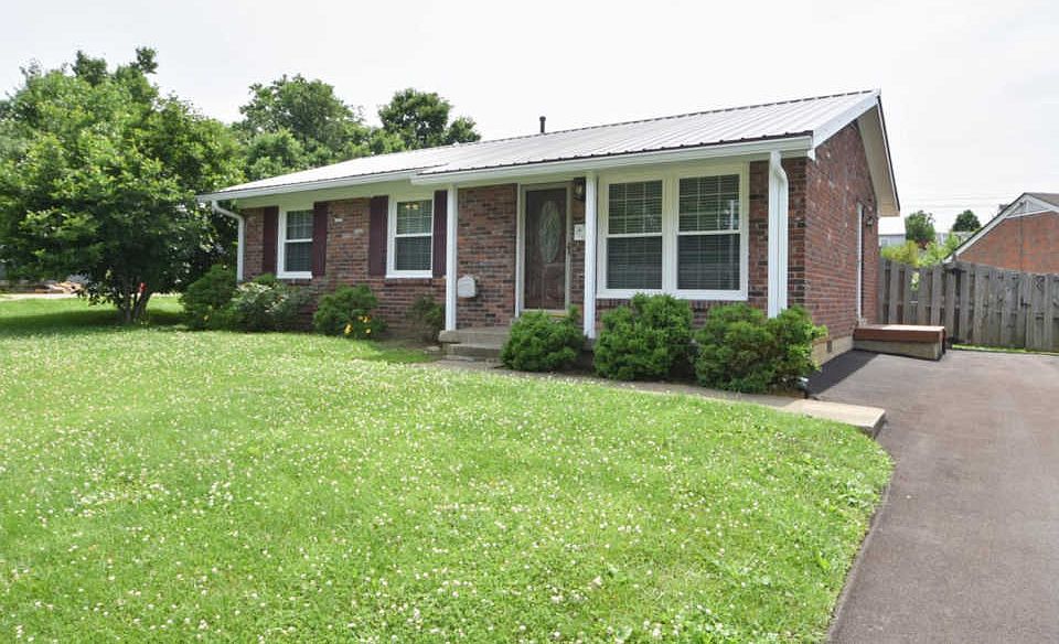 1st image of 638 Silverleaf Dr