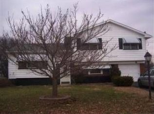 437 S Arthur Dr, Edgewater Park, NJ 08010