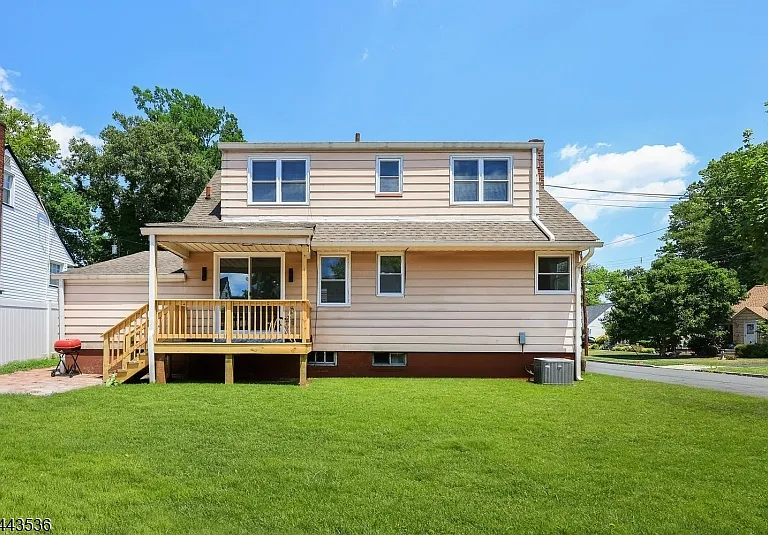 538 Dietz St — Photo 21