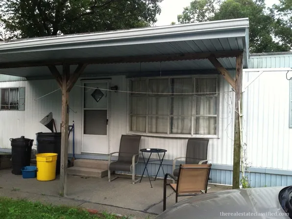 2 Indian Trl, Wind Gap, PA 18091