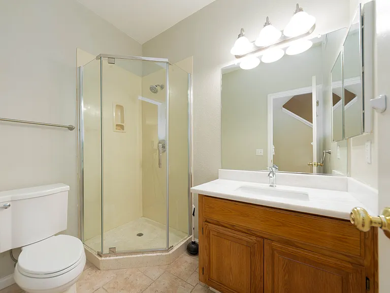 1746 Bevin Brook Dr — Photo 6