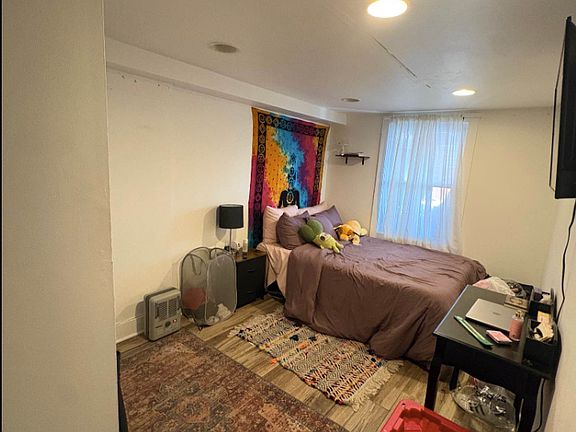 4th image of 5235 5th St NW