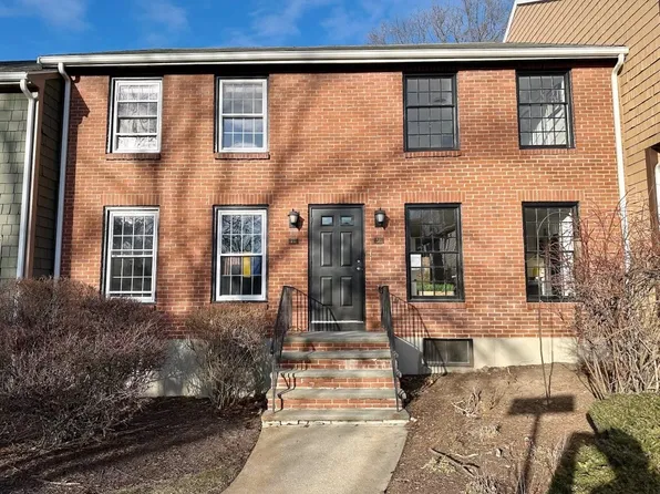 9 Gooseneck Ln Unit 9, Swampscott, MA 01907
