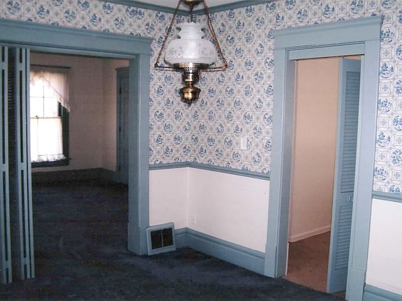 5th image of 86 Paige Ave #1