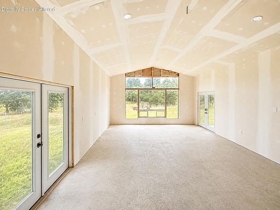 5th image of 1624 County Road 434