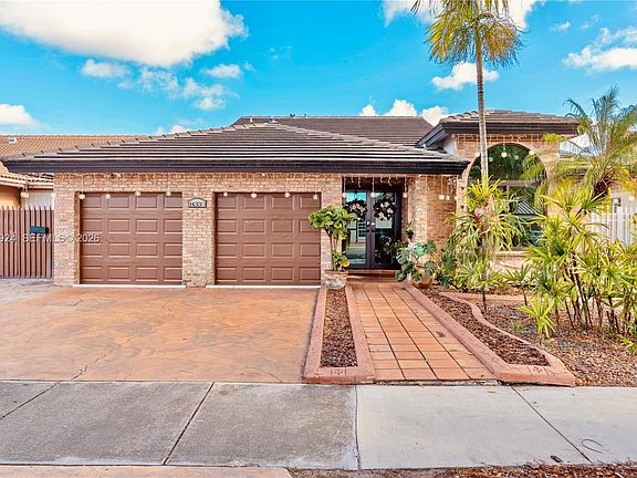 2nd image of 14330 SW 50th St