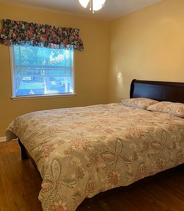2nd image of 21006 Keswick St #1