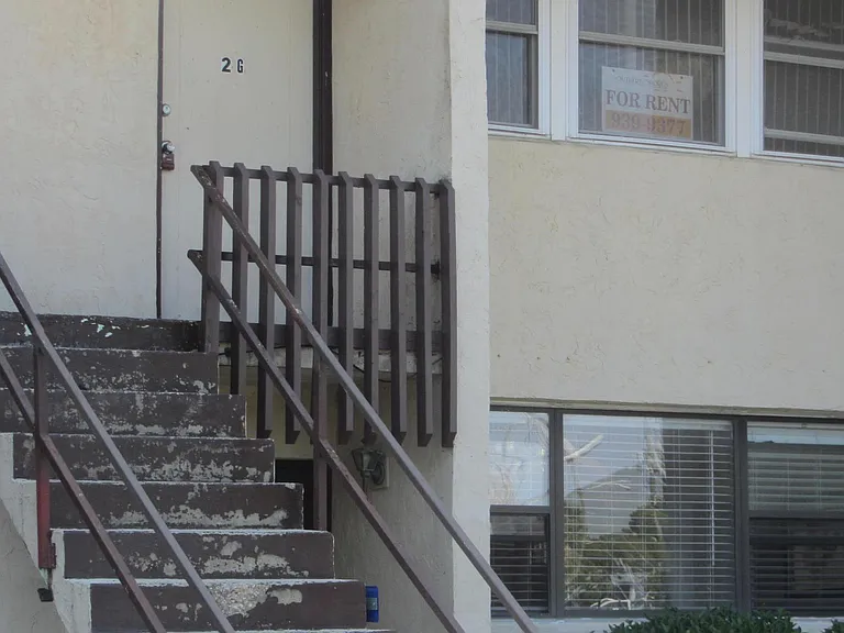 300 Miracle Strip Pkwy SW #2G — Photo 3