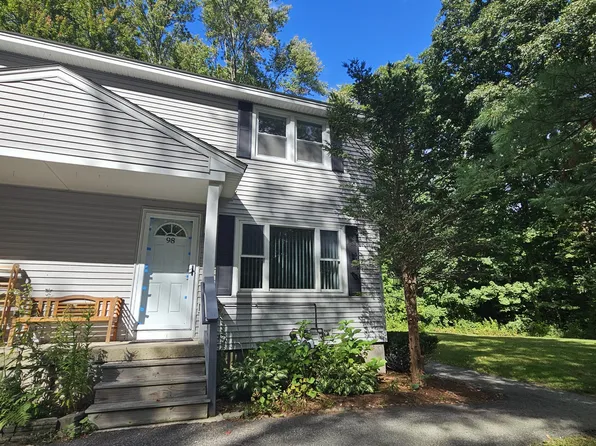 98 Granite St, Londonderry, NH 03053