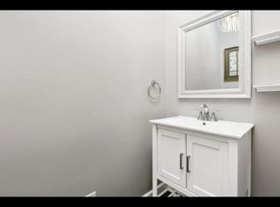 1302 W Monroe St, Chicago, IL 60607