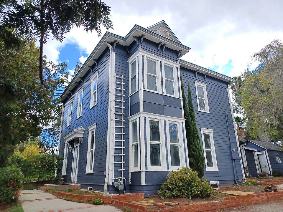 1st image of 655 E Alvarado St