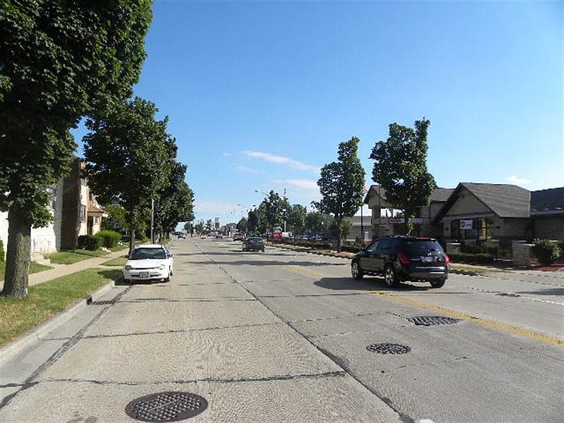 2nd image of 1465 S 84th St