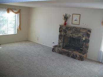 4th image of 1714 Golddust Dr