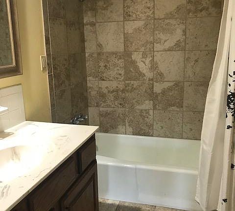 3rd image of 5604 NW Hillside Dr