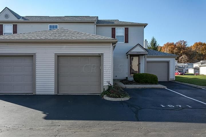 1st image of 1671 Blackhorse Ln