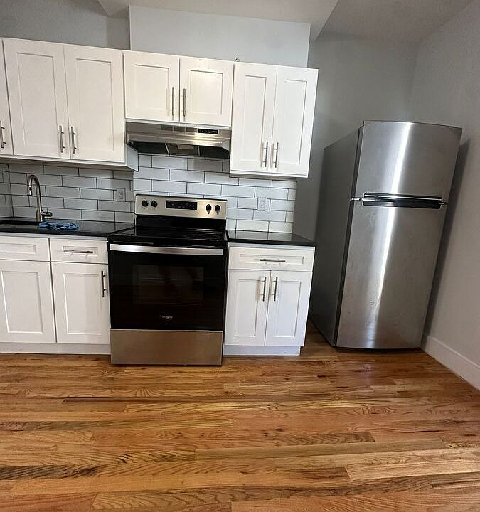 1st image of 99 Yonkers Ave #2R
