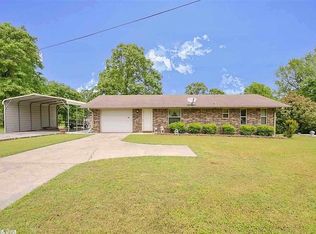 19 Lakeshore Dr, Conway, AR 72032