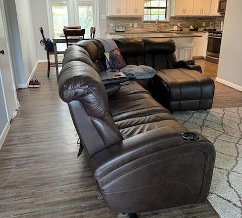3rd image of 4017 Woodbriar Dr