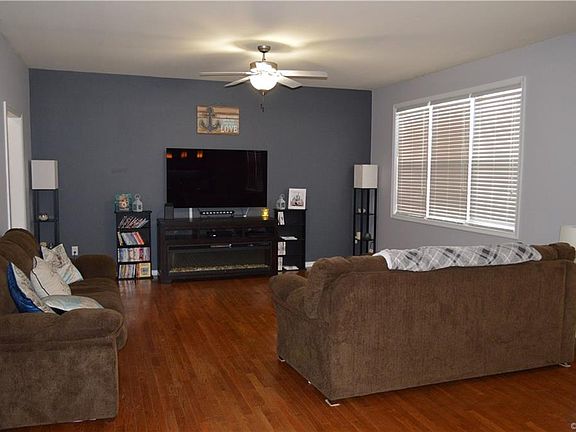 5th image of 4203 Estelle Ct