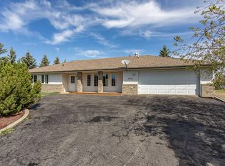 4504 S 45th Ave, Lacombe, AB T4L 1W3
