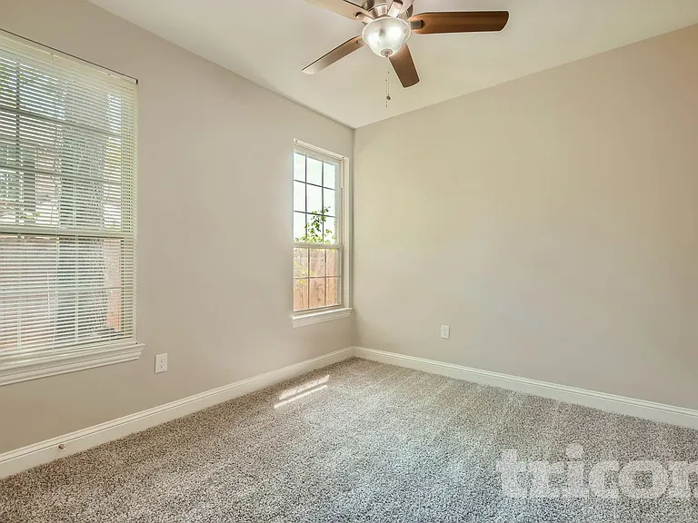 418 Perch Rd — Photo 5