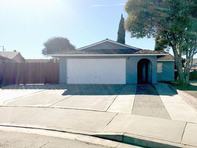 329 Meadow Cir, Greenfield, CA, 93927