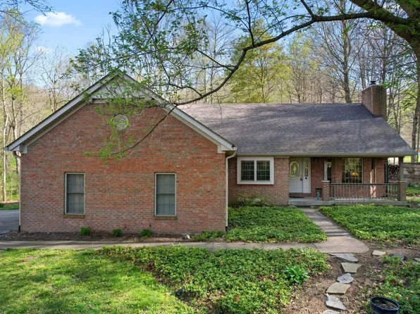 935 S Graveyard Rd, Paragon, IN 46166