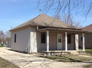 223 4th St SW, Le Mars, IA 51031