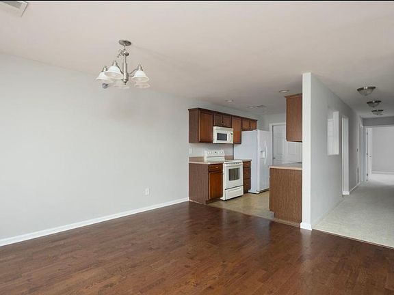 4th image of 857 Malabu Dr APT 2102