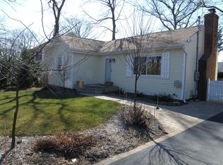 232 N 6th St, Ronkonkoma, NY 11779