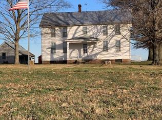 1599 Old Santa Fe Trl, Napoleon, MO 64074
