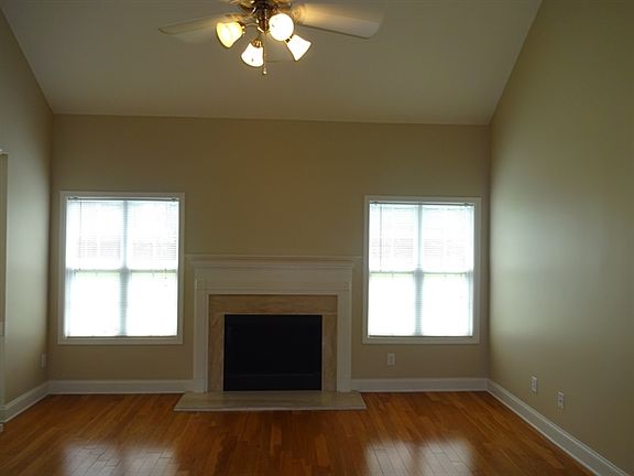 4th image of 1511 Smithfield Dr