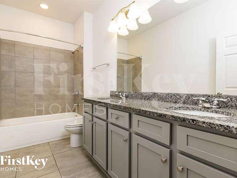 1630 Isleta Loop — Photo 14