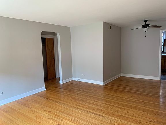 4th image of 7369 N Winchester Ave #2