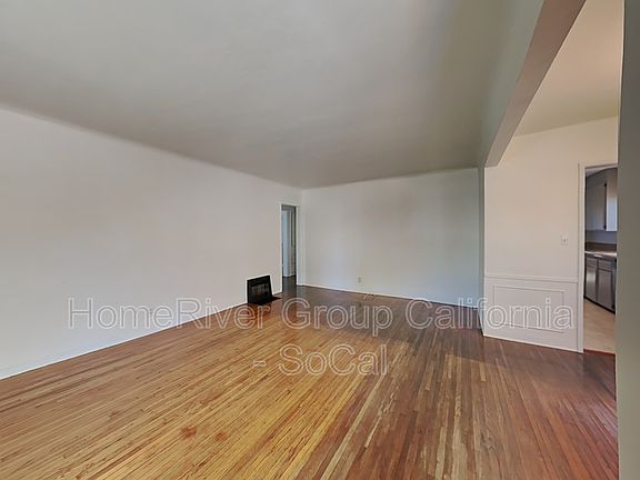 4th image of 2709 Military Ave