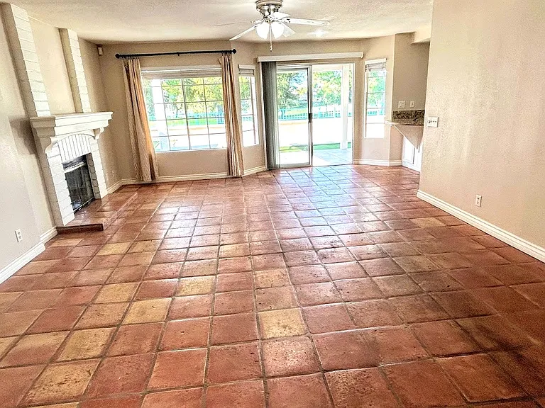 29815 Camino Cristal — Photo 8