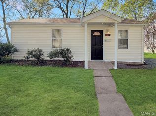 3533 Dixie Dr, Saint Ann, MO